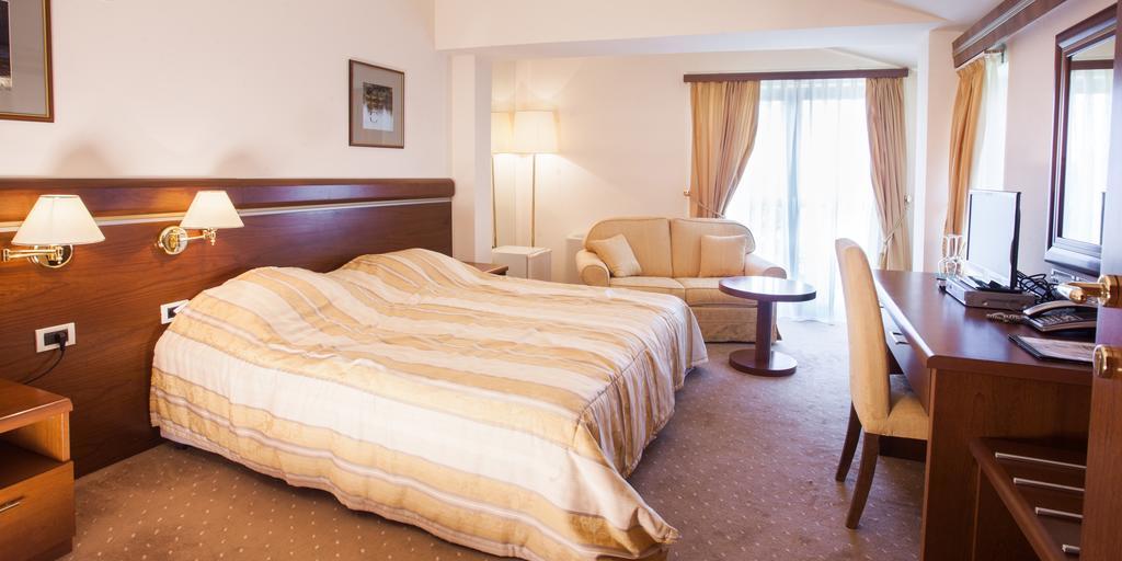 Hotel Stari Podrum 이록 외부 사진