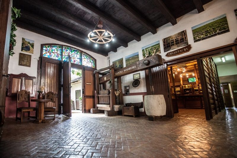 Hotel Stari Podrum 이록 외부 사진