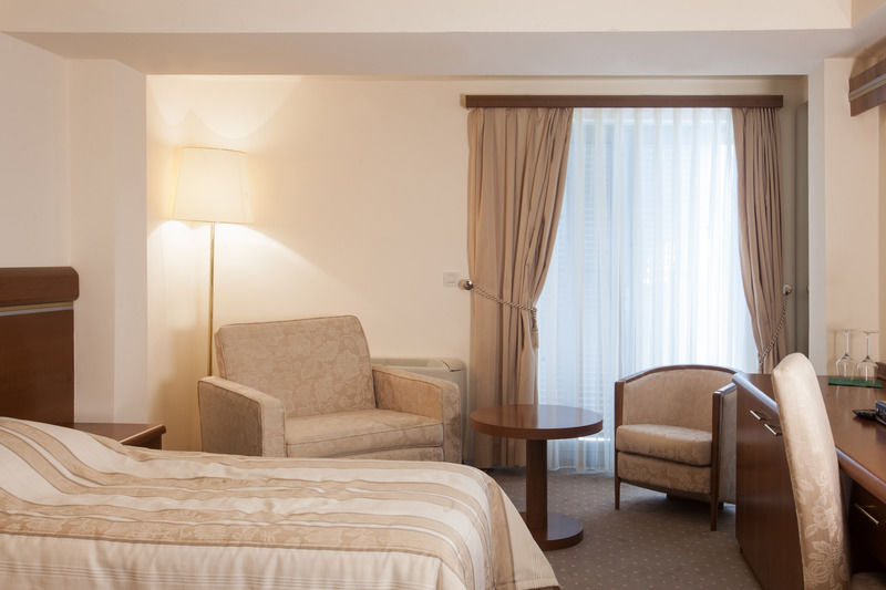 Hotel Stari Podrum 이록 외부 사진